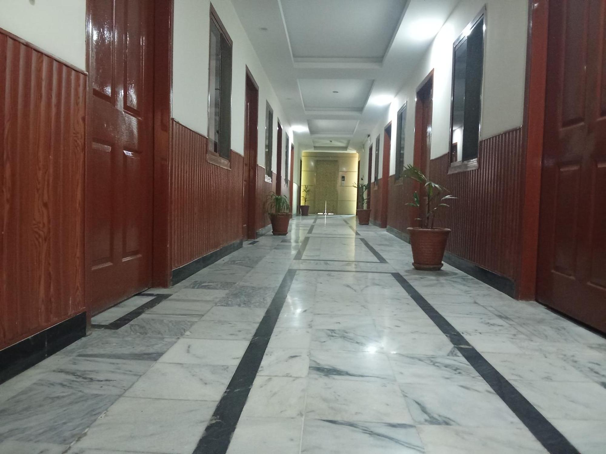 Hotel Khursheed Palace Rawalpindi Exterior photo